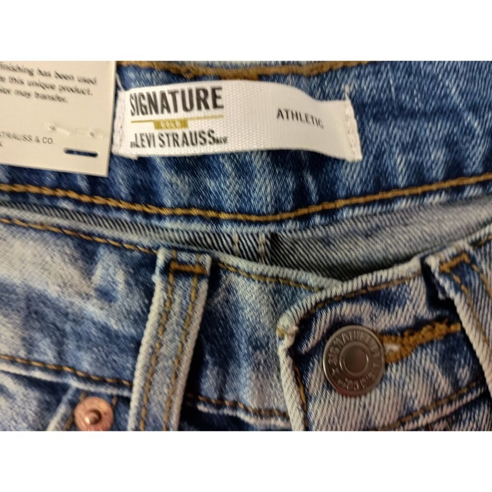 Signature Gold Levi Strauss Athletic Blue Jeans Women's Sz. 29 x 32 - Picture 6 of 7